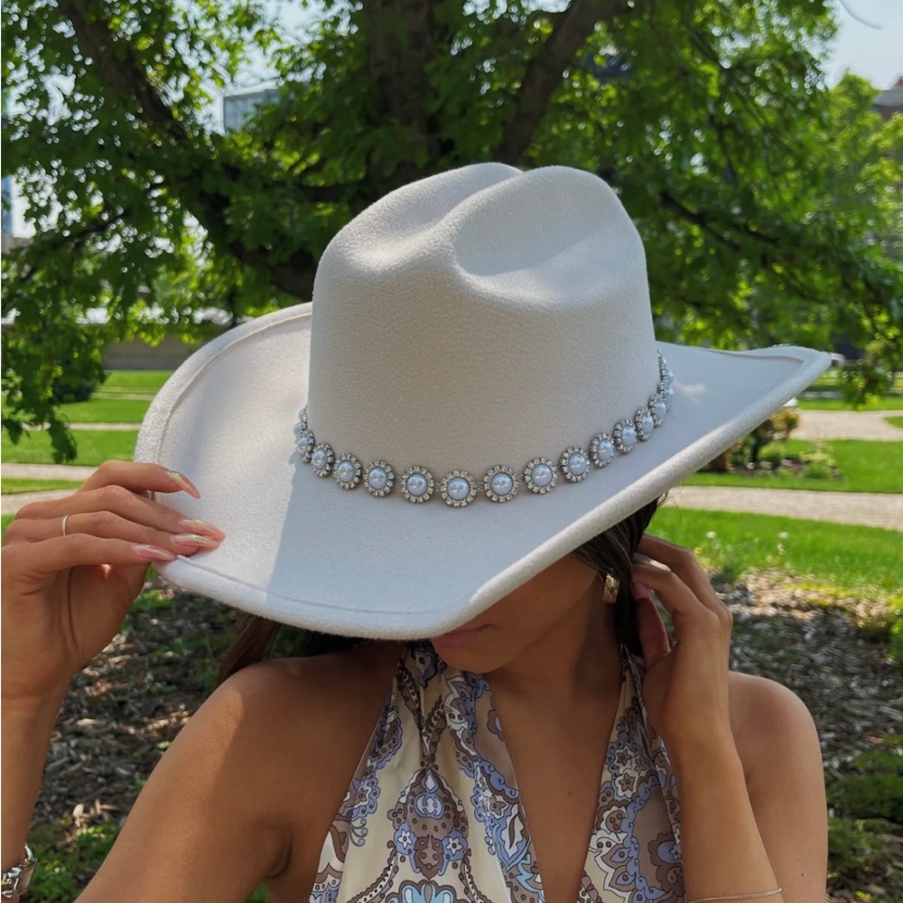 Elegant White Western Hat with Pearl Detailing